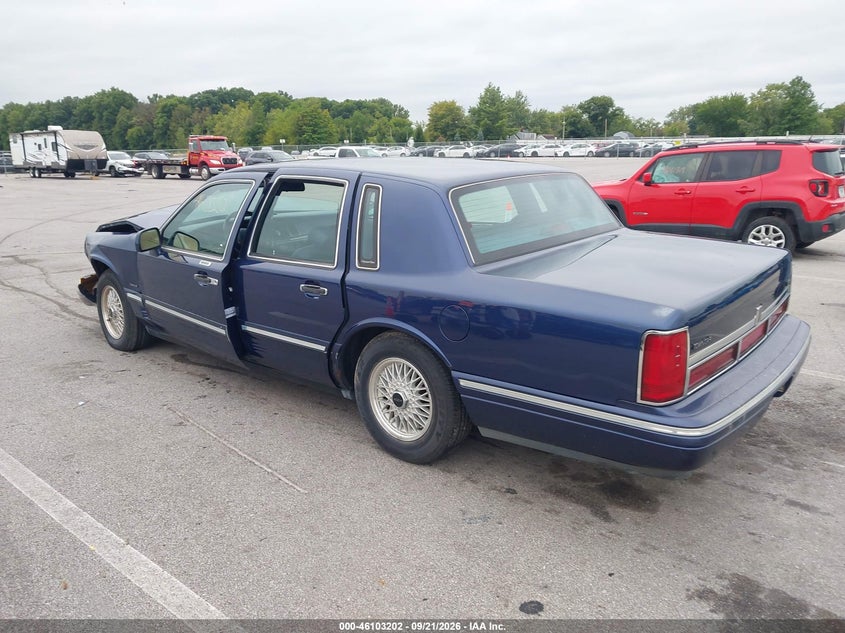 LINCOLN TOWN CAR 1995 VIN 1LNLM82W1SY635035
