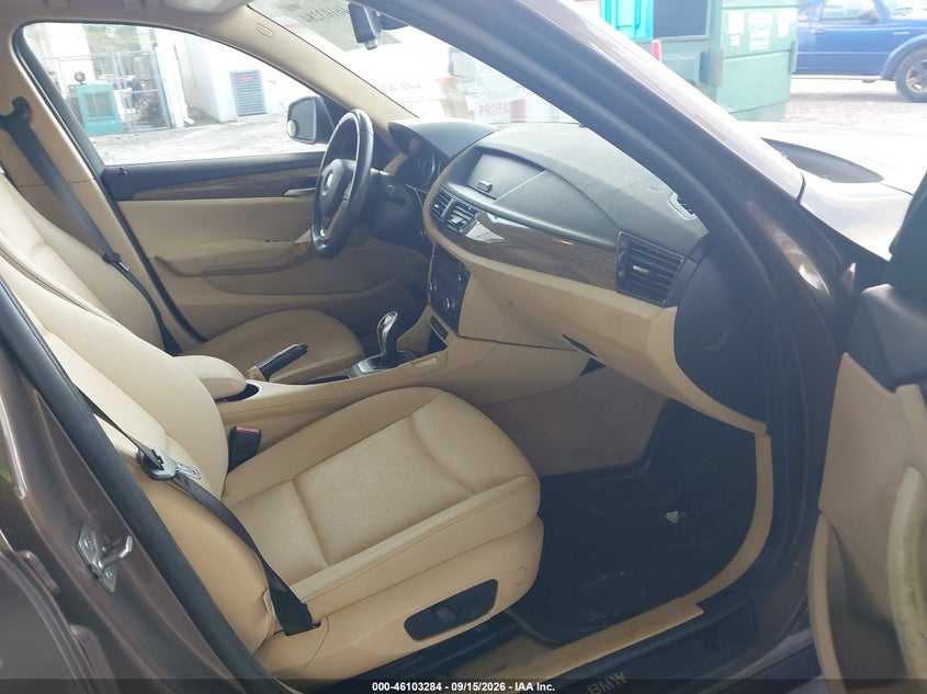 2014 BMW X1 auction photo 5