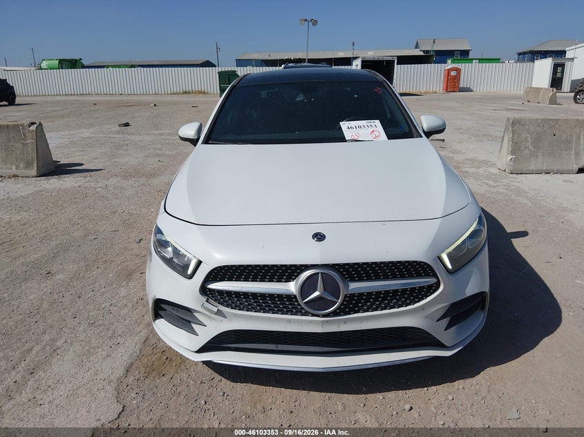 MERCEDES-BENZ A 220 - zdjęcie 12