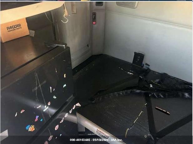 2020 KENWORTH T680 auction photo 7