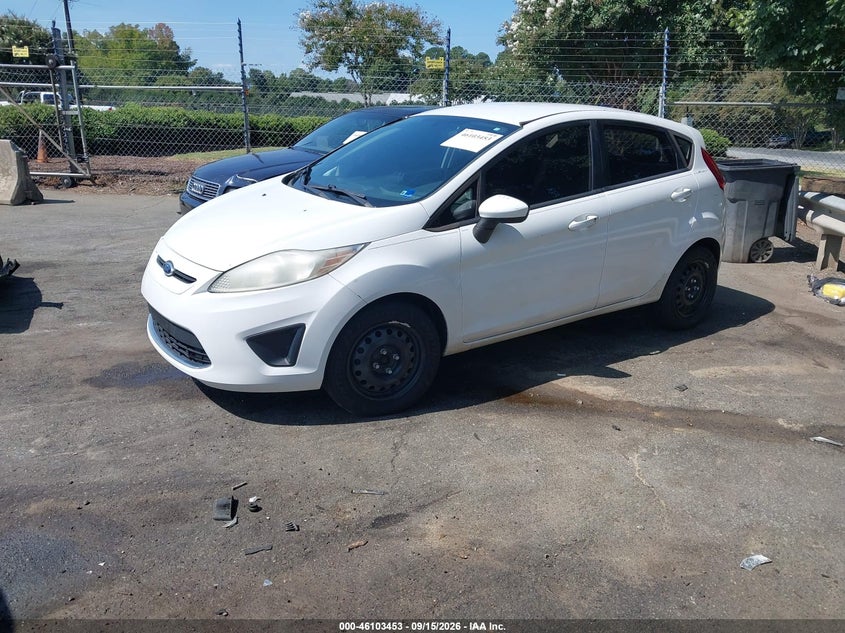 Vin: 3fadp4ej9cm180849, lot: 46603111, ford fiesta se 20122