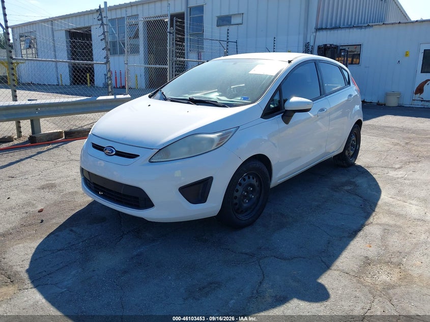 Vin: 3fadp4ej9cm180849, lot: 46603111, ford fiesta se 20122