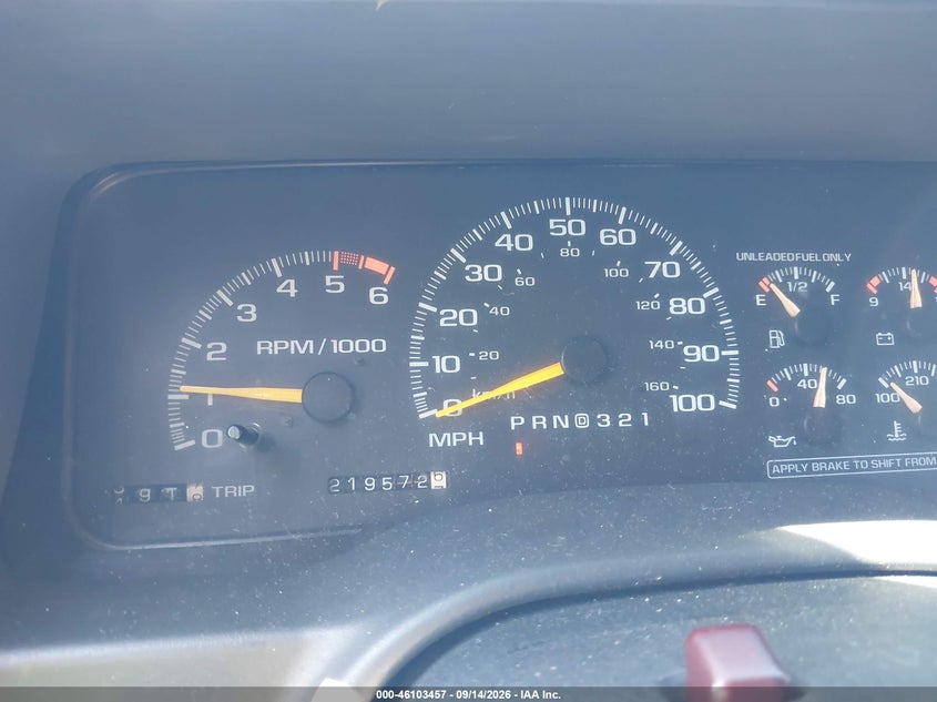 1996 CHEVROLET TAHOE auction photo 7