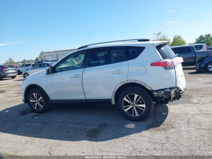 TOYOTA RAV4 - zdjęcie 15