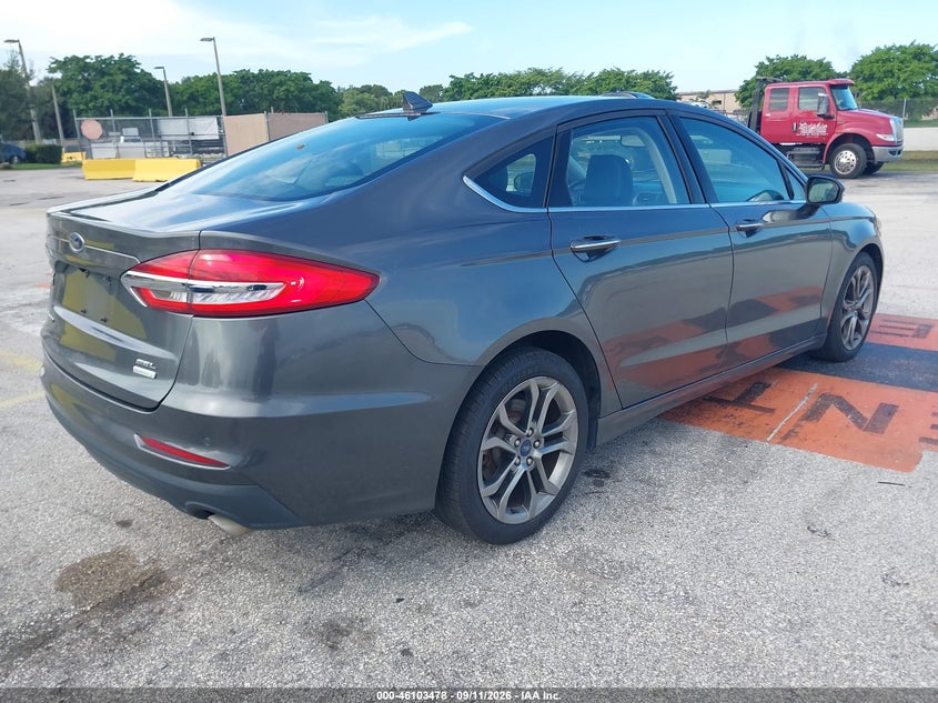 Vin: 3fa6p0cd5lr152497, lot: 46603136, ford fusion sel 20204