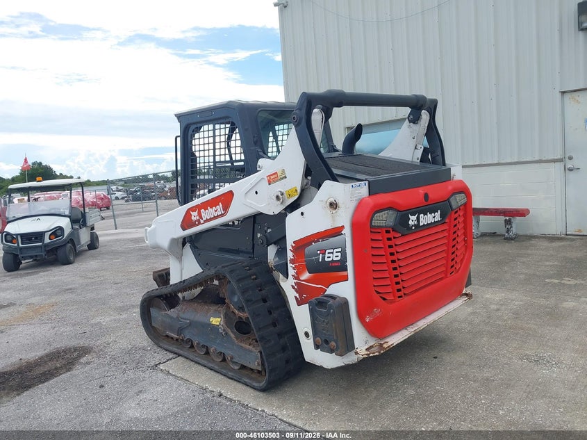 2022 BOBCAT T66 COMPACT TRACK LOADER auction photo 3