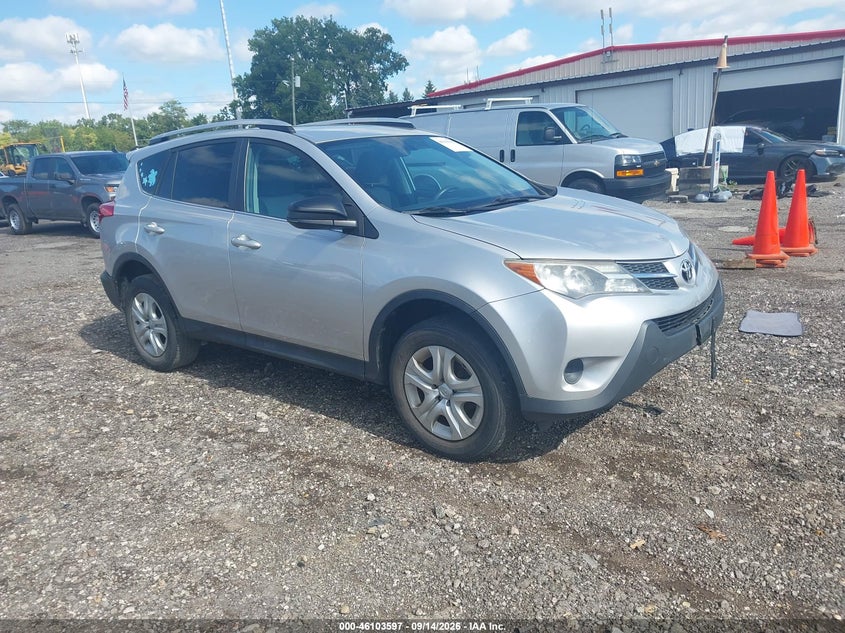 Vin: 2t3zfrev1fw214790, lot: 46603254, toyota rav4 le 2015 img_1
