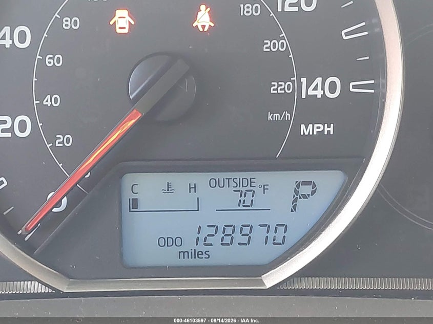 TOYOTA RAV4 - zdjęcie 15