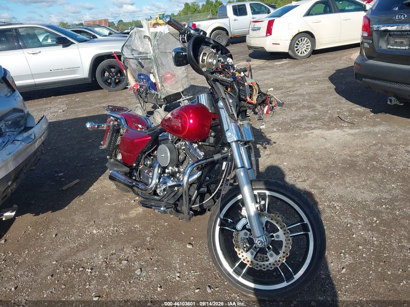 HARLEY-DAVIDSON FLHTCI 2000
