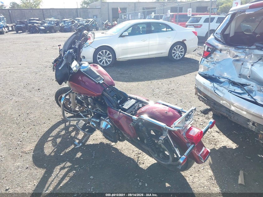 HARLEY-DAVIDSON FLHTCI 2000