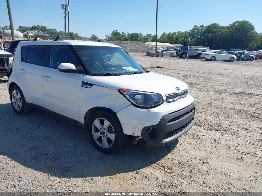 Vin: kndjn2a2xh7442756, lot: 46603437, kia soul 2017 img_1