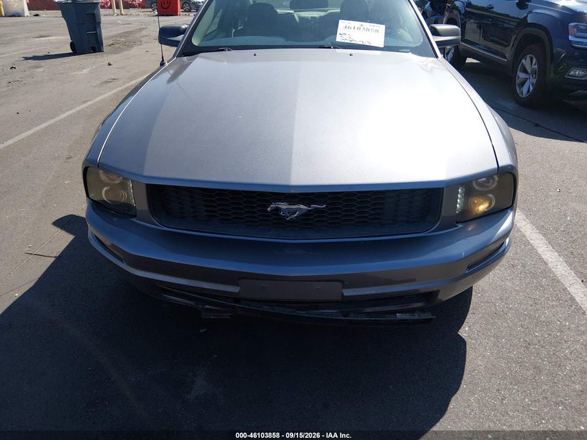 2007 FORD MUSTANG auction photo 6