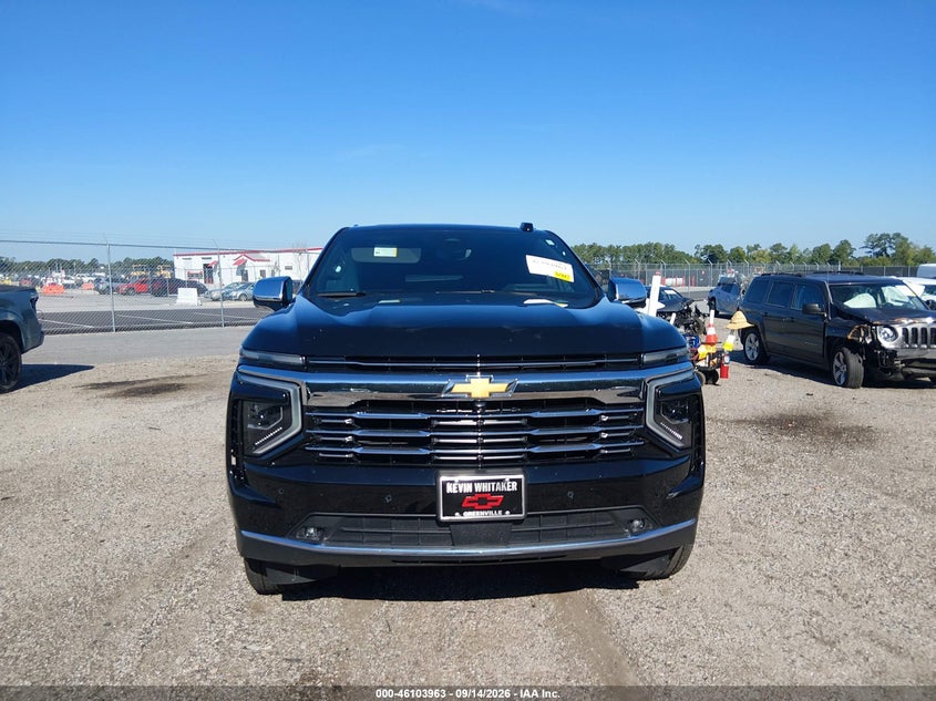 CHEVROLET SUBURBAN - zdjęcie 12