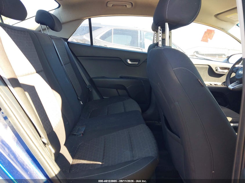 2020 KIA RIO auction photo 8