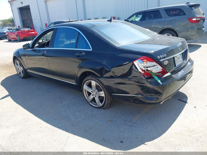 Vin: wddng9eb5ca471744, lot: 46603672, mercedes-benz s 550 4matic 20123