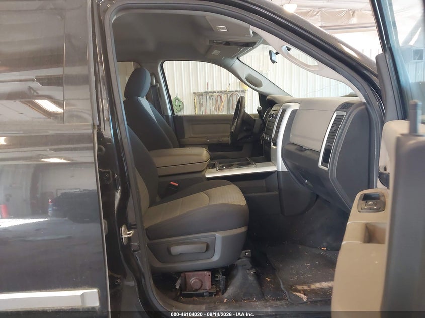 2010 DODGE RAM 2500 auction photo 5