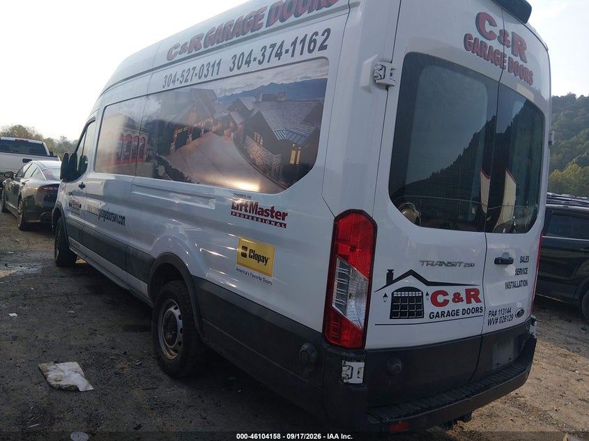 Vin: 1ftbr3x82lkb61258, lot: 46603816, ford transit-250 cargo van 20203