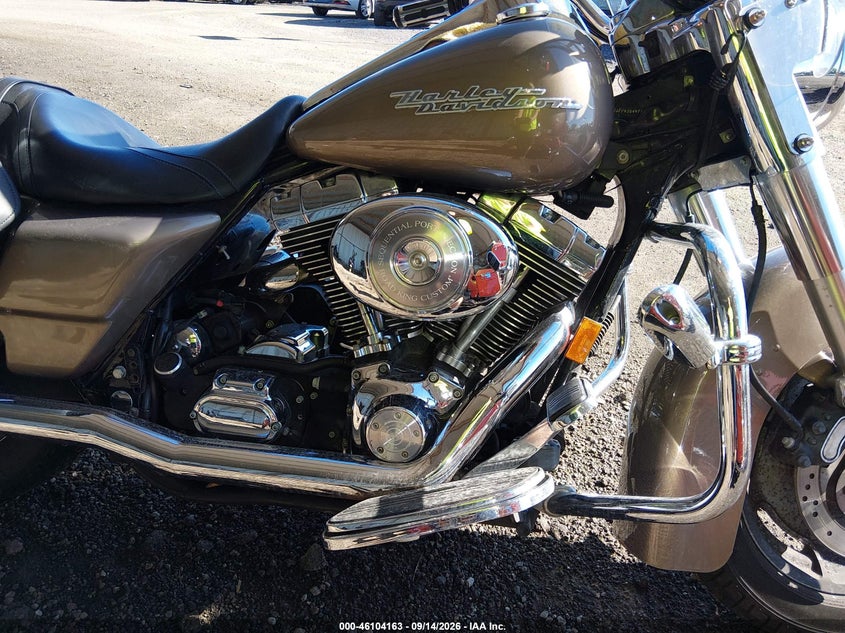 HARLEY-DAVIDSON FLHRSI 2004