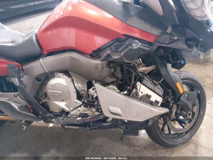 BMW K1600 2015