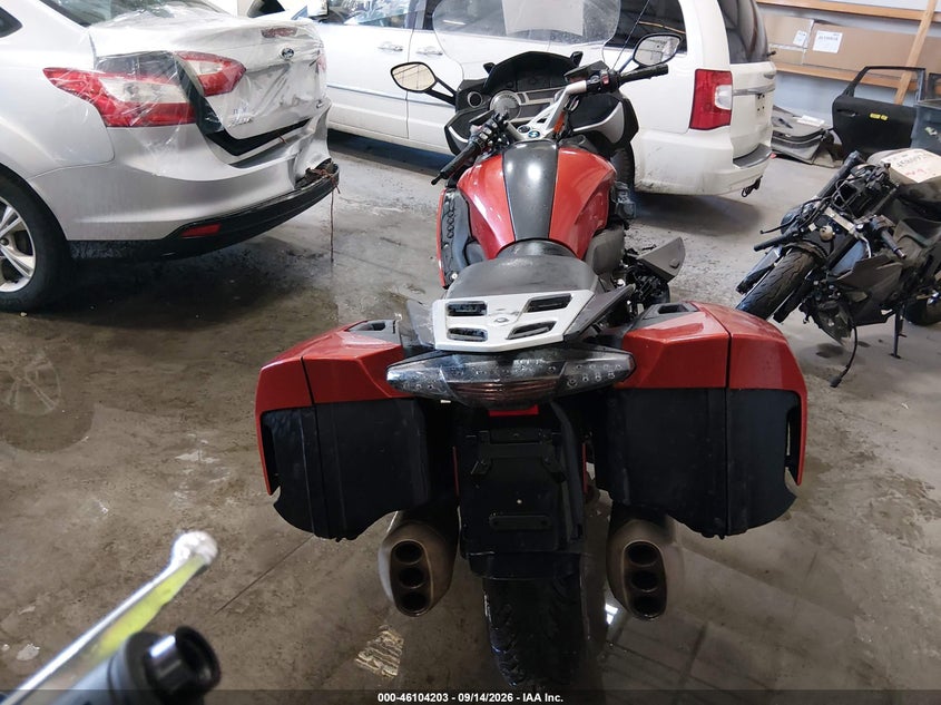 BMW K1600 2015