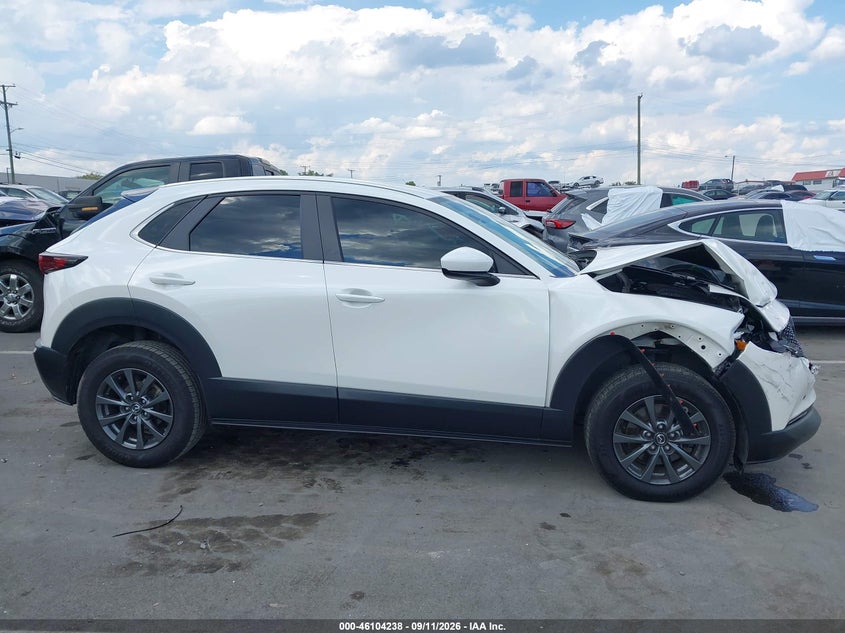 MAZDA CX-30 - zdjęcie 13