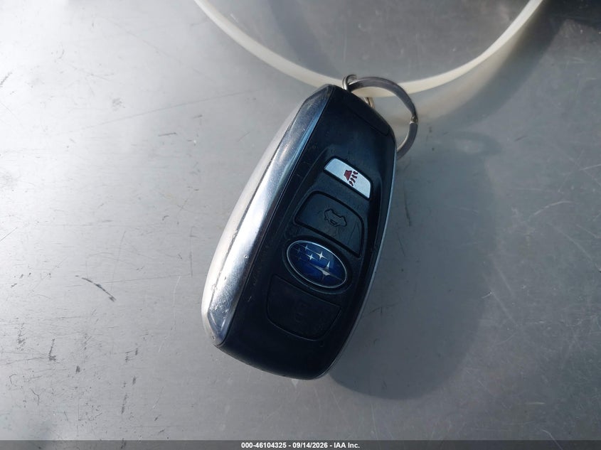 SUBARU CROSSTREK 2022 VIN JF2GTHRC9NH236657
