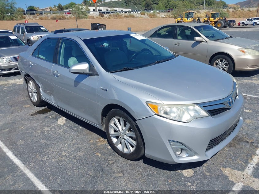 Vin: 4t1bd1fk8eu134696, lot: 46604108, toyota camry hybrid xle 2014 img_1
