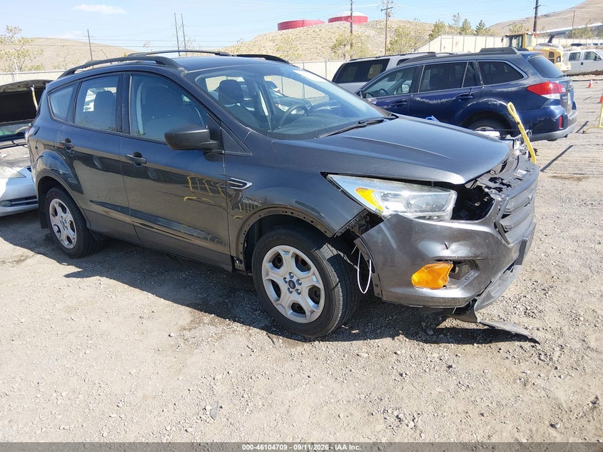 Vin: 1fmcu0f78hud23847, lot: 46604367, ford escape s 2017 img_1