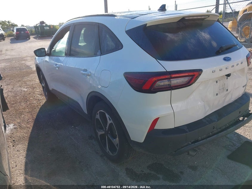 Vin: 1fmcu9nz7tua39271, lot: 46604410, ford escape st-line select 20263