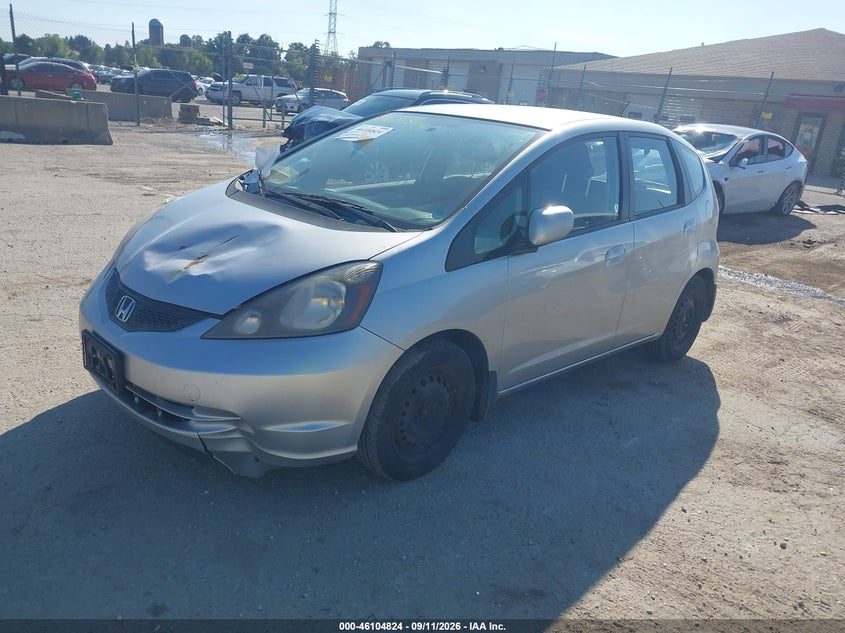 Vin: jhmge8h36dc052801, lot: 46604482, honda fit 20132