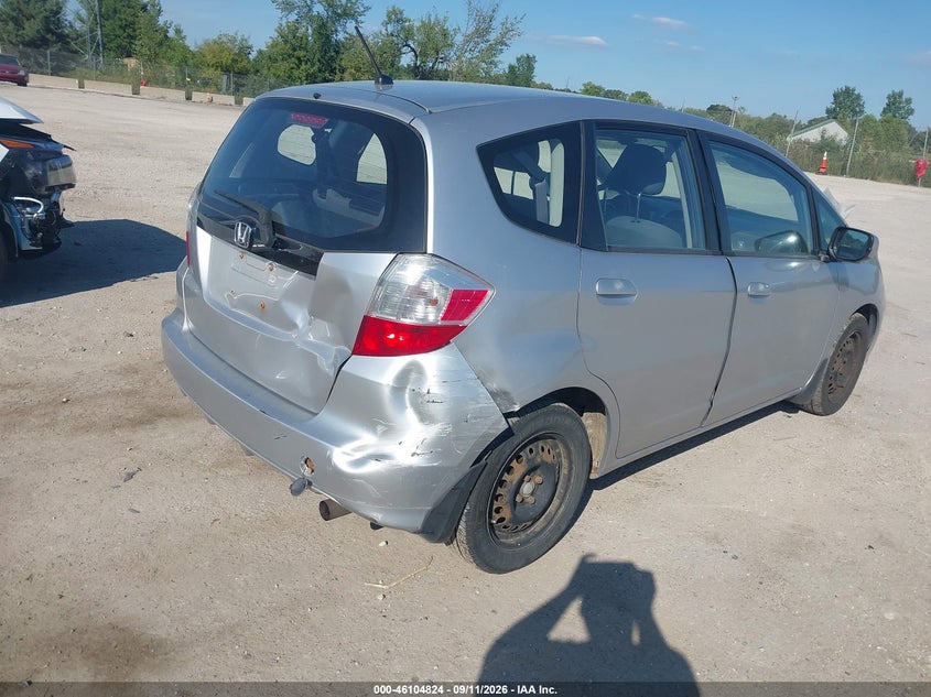 Vin: jhmge8h36dc052801, lot: 46604482, honda fit 20134