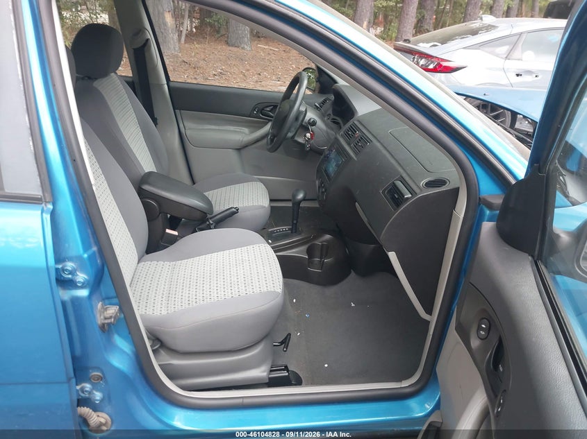FORD FOCUS 2007 VIN 1FAHP34N37W357417