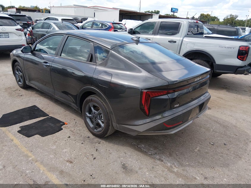 Vin: 3kpft4de6te377202, lot: 46604510, kia k4 lxs 20263