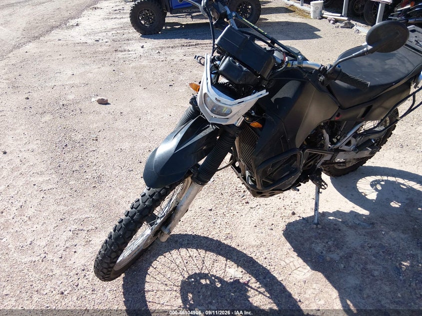 KAWASAKI KL650 2005