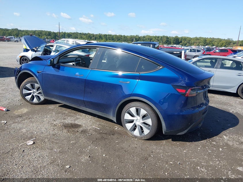 Vin: 7saygaee5rf066067, lot: 46604572, tesla model y long range dual motor all-wheel drive 20243