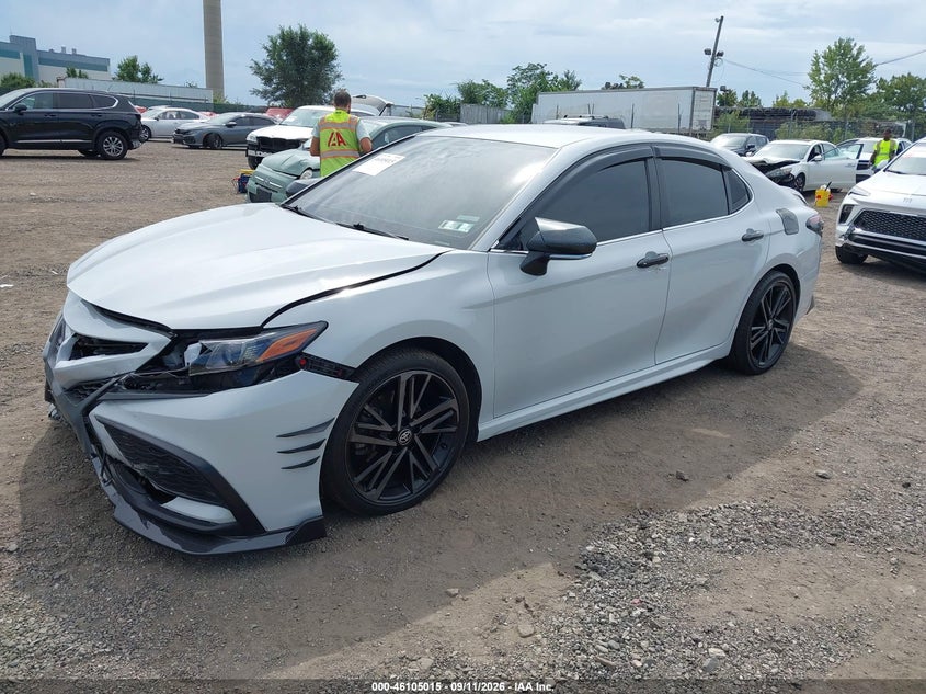 Vin: 4t1g11ak8ru237791, lot: 46604673, toyota camry se 20242