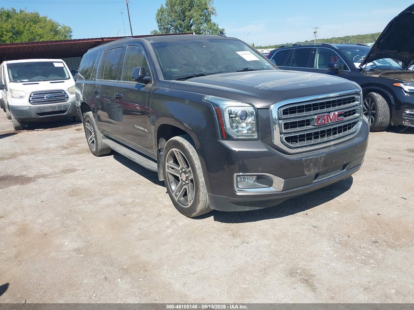 GMC YUKON XL 1500 - zdjęcie 1