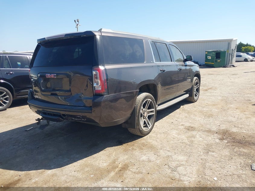 GMC YUKON XL 1500 - zdjęcie 4