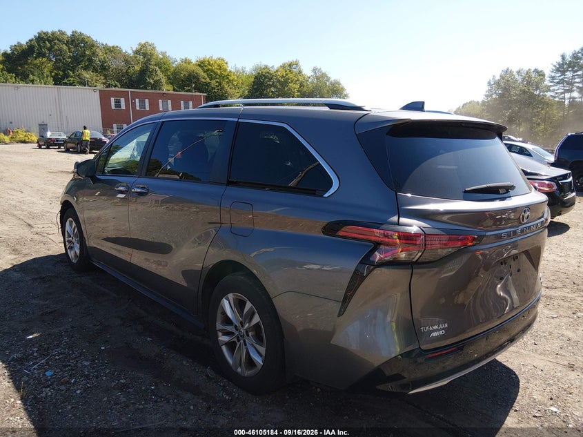 TOYOTA SIENNA - zdjęcie 15