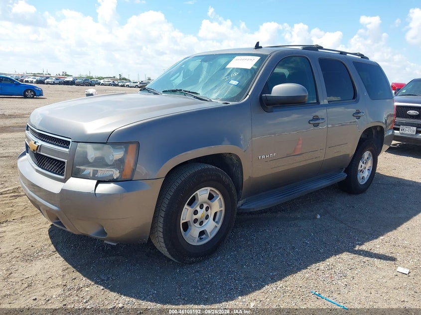 2012 Chevrolet Tahoe, Звичайний знос, IAAI, VIN 1GNSCBE08CR143788 — фото 2