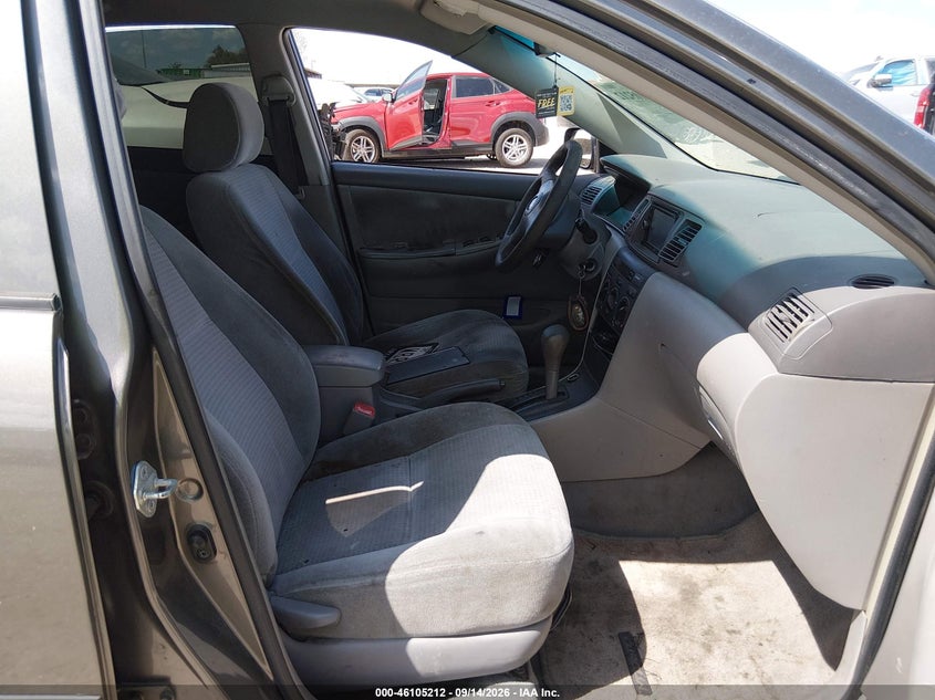 2008 TOYOTA COROLLA CE · Фото 5