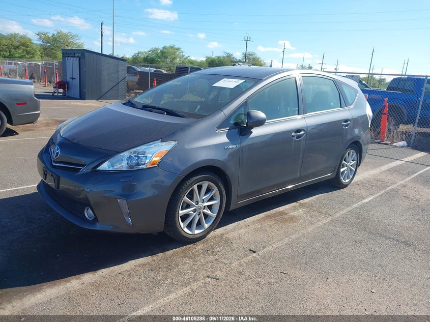 2012 TOYOTA PRIUS V auction photo 2
