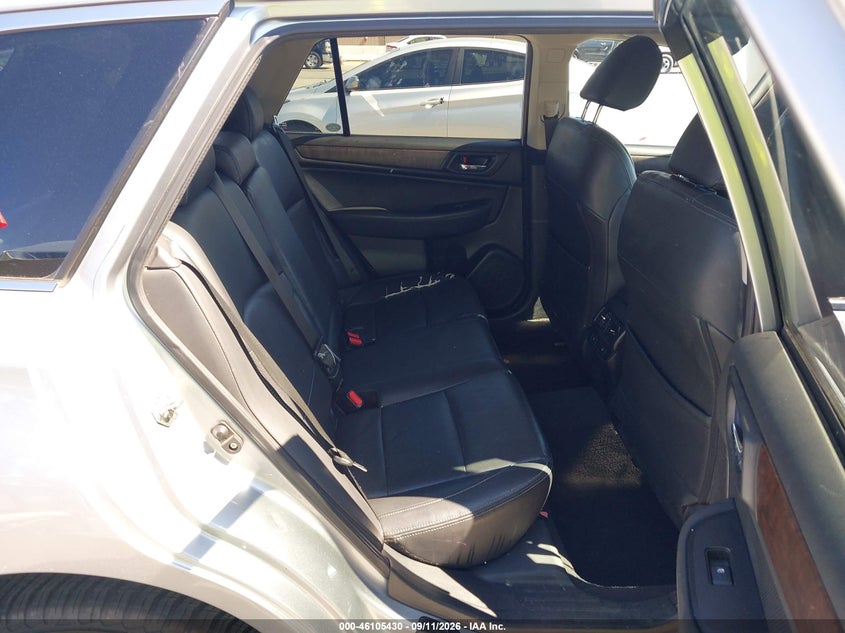 2016 SUBARU OUTBACK auction photo 8