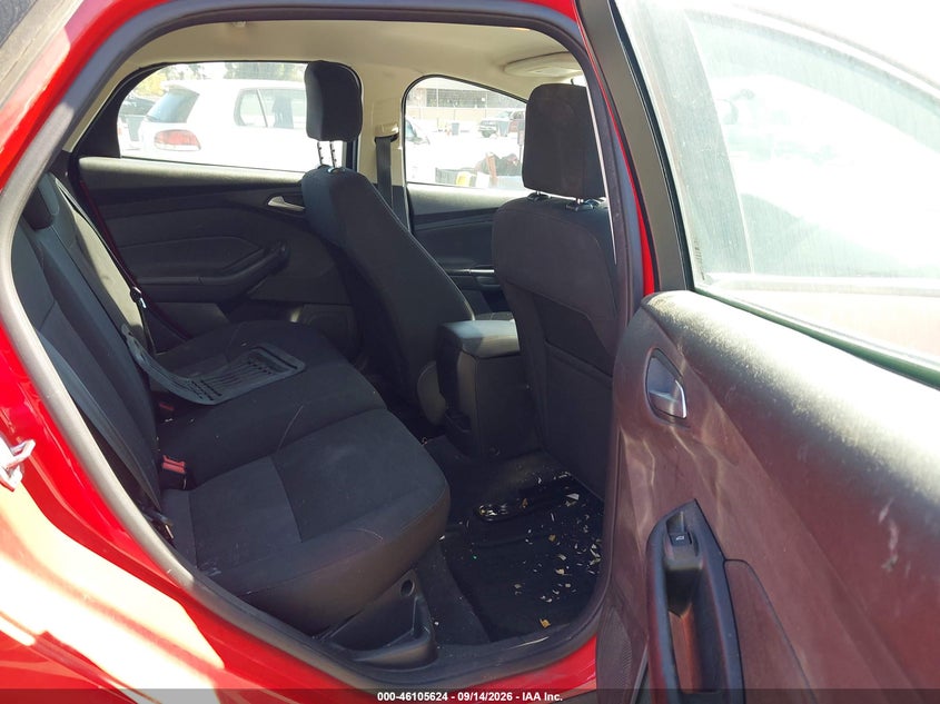 2015 FORD FOCUS auction photo 8