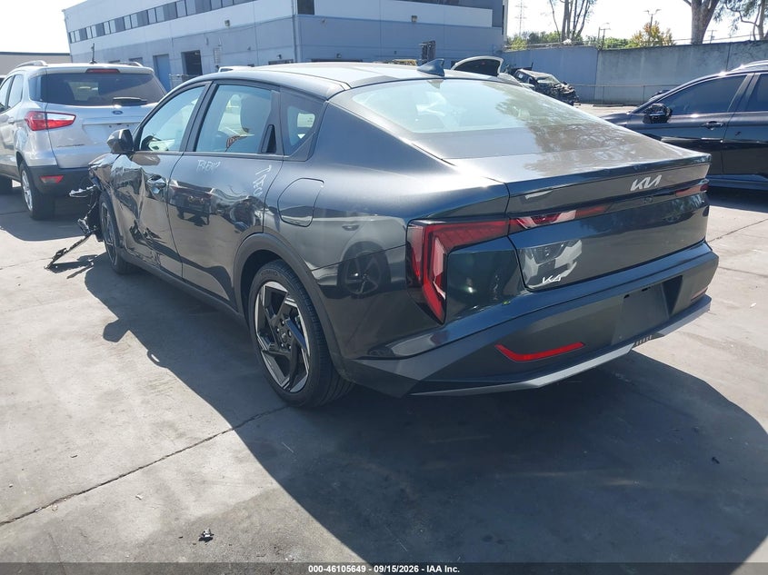 Vin: 3kpfu4de5se024378, lot: 46605307, kia k4 ex 20253