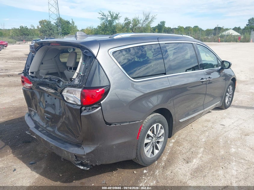 Vin: 2c4rc1eg3lr100582, lot: 46605324, chrysler pacifica touring l plus 20204