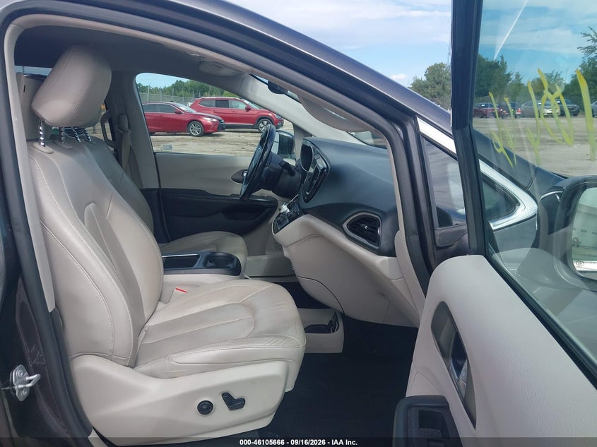 CHRYSLER PACIFICA - zdjęcie 5