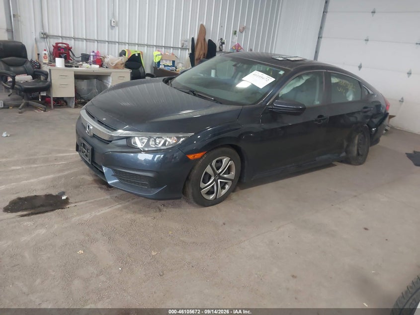 Vin: 19xfc2f50je028812, lot: 46605330, honda civic lx 20182