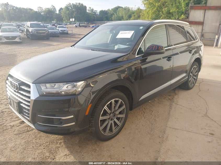 Vin: wa1laaf70hd043403, lot: 46605375, audi q7 3.0t premium 20172