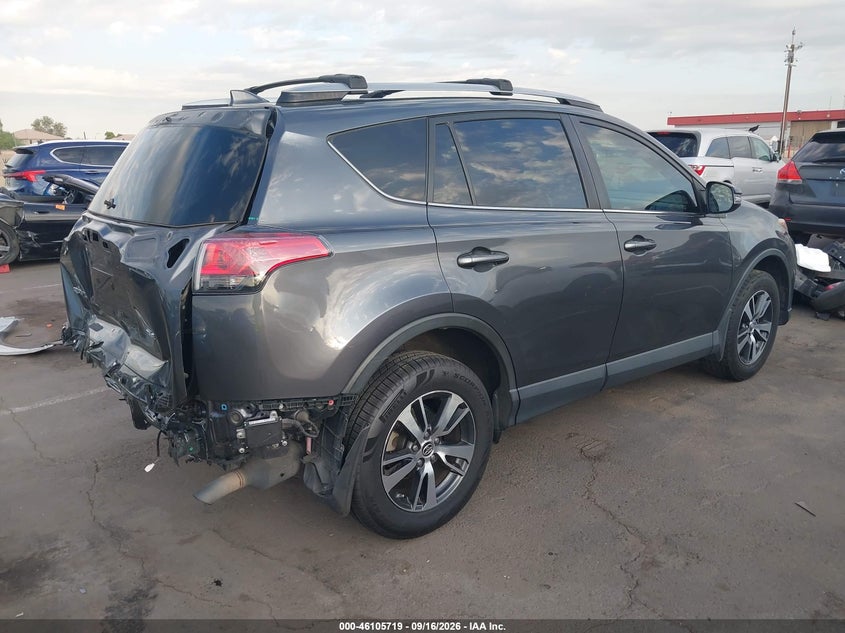 Vin: jtmwfrev6jd111986, lot: 46605377, toyota rav4 xle 20184
